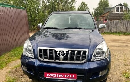 Toyota Land Cruiser Prado 120 рестайлинг, 2006 год, 1 880 000 рублей, 5 фотография