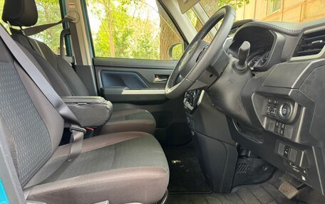 Toyota Roomy I, 2022 год, 1 499 000 рублей, 14 фотография