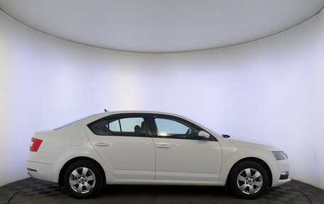 Skoda Octavia, 2020 год, 1 550 000 рублей, 4 фотография