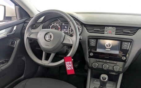 Skoda Octavia, 2020 год, 1 550 000 рублей, 23 фотография