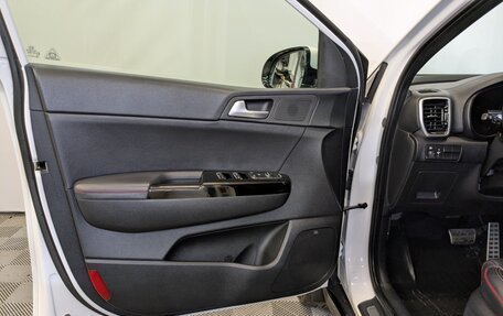 KIA Sportage IV рестайлинг, 2021 год, 2 750 000 рублей, 19 фотография