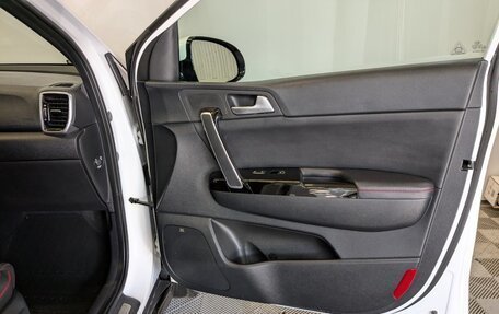 KIA Sportage IV рестайлинг, 2021 год, 2 750 000 рублей, 24 фотография