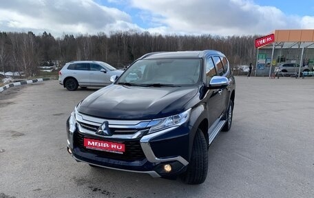 Mitsubishi Pajero Sport III рестайлинг, 2017 год, 2 500 000 рублей, 1 фотография