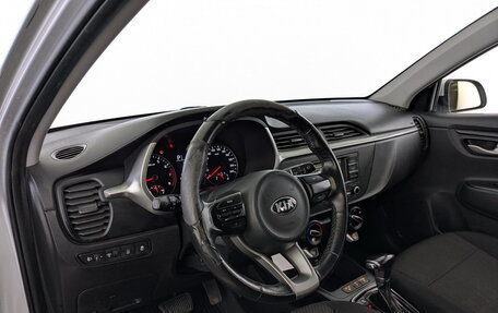KIA Rio IV, 2021 год, 1 075 000 рублей, 16 фотография