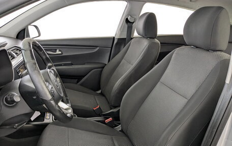 KIA Rio IV, 2021 год, 1 075 000 рублей, 20 фотография