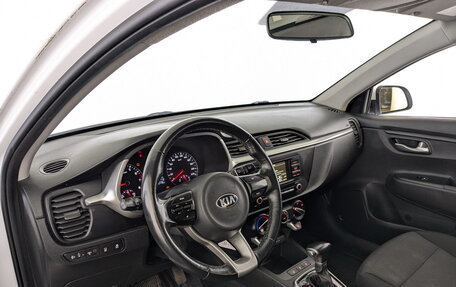 KIA Rio IV, 2021 год, 1 075 000 рублей, 16 фотография