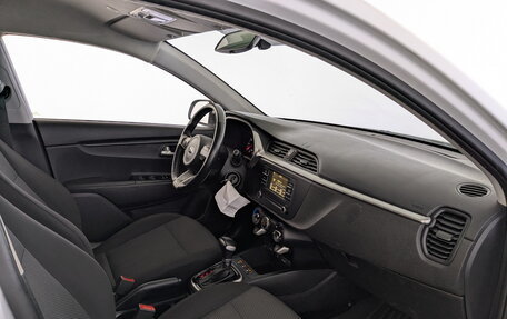 KIA Rio IV, 2021 год, 1 075 000 рублей, 11 фотография