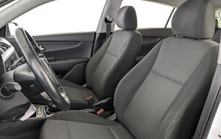 KIA Rio IV, 2021 год, 1 075 000 рублей, 20 фотография