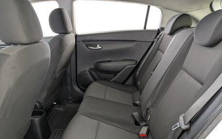 KIA Rio IV, 2021 год, 1 075 000 рублей, 12 фотография