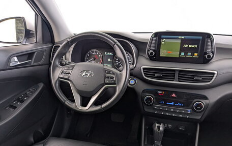 Hyundai Tucson III, 2018 год, 2 100 000 рублей, 24 фотография