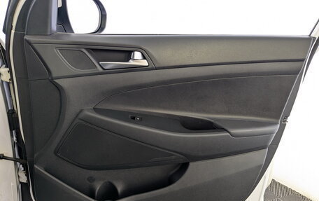 Hyundai Tucson III, 2018 год, 2 100 000 рублей, 21 фотография