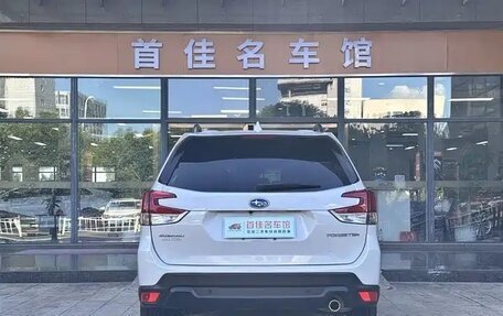 Subaru Forester, 2022 год, 2 700 000 рублей, 5 фотография