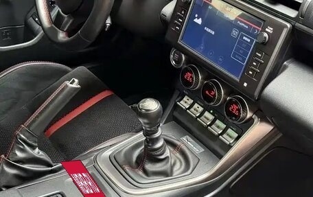 Subaru BRZ, 2022 год, 3 300 000 рублей, 7 фотография