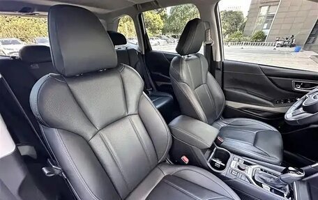 Subaru Forester, 2022 год, 2 700 000 рублей, 19 фотография