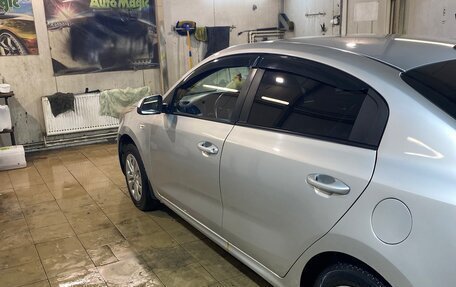 KIA Rio IV, 2017 год, 720 000 рублей, 8 фотография