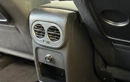 Volkswagen Tiguan I, 2011 год, 1 176 000 рублей, 34 фотография