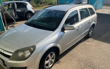 Opel Astra H, 2006 год, 390 000 рублей, 2 фотография