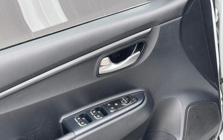 KIA Rio IV, 2019 год, 1 338 000 рублей, 14 фотография