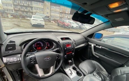 KIA Sorento II рестайлинг, 2010 год, 856 000 рублей, 10 фотография