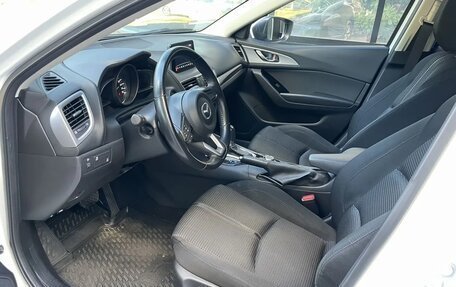 Mazda 3, 2016 год, 1 695 000 рублей, 20 фотография