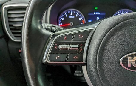 KIA Sportage IV рестайлинг, 2020 год, 1 750 000 рублей, 28 фотография