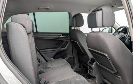 Volkswagen Tiguan II, 2017 год, 1 695 000 рублей, 11 фотография