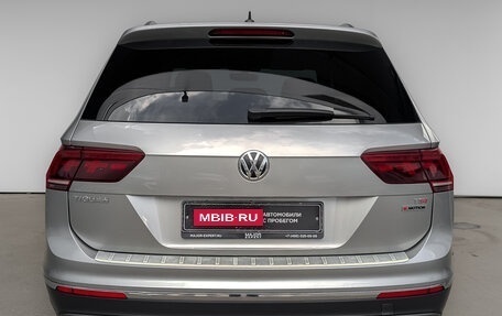 Volkswagen Tiguan II, 2017 год, 1 695 000 рублей, 6 фотография