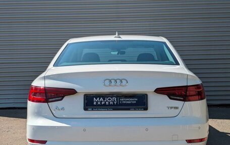 Audi A4, 2018 год, 2 450 000 рублей, 6 фотография