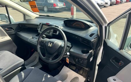 Honda Freed I, 2009 год, 899 999 рублей, 10 фотография