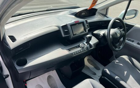 Honda Freed I, 2009 год, 899 999 рублей, 13 фотография