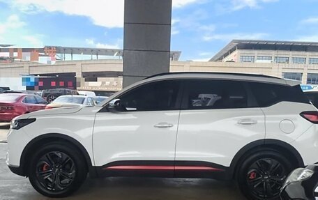 Chery Tiggo 7, 2022 год, 1 030 000 рублей, 8 фотография