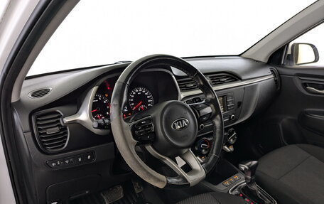 KIA Rio IV, 2021 год, 1 075 000 рублей, 16 фотография