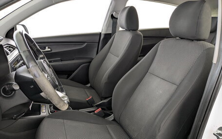 KIA Rio IV, 2021 год, 1 075 000 рублей, 20 фотография