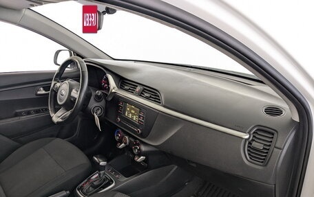 KIA Rio IV, 2021 год, 1 075 000 рублей, 11 фотография