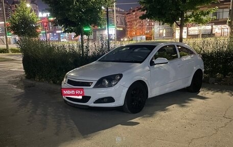 Opel Astra H, 2009 год, 835 000 рублей, 3 фотография