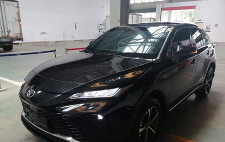 Toyota Harrier, 2022 год, 3 100 000 рублей, 3 фотография