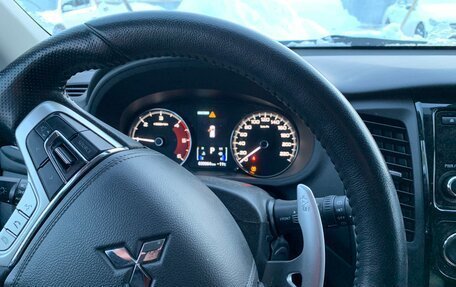 Mitsubishi Pajero Sport III рестайлинг, 2017 год, 2 500 000 рублей, 19 фотография