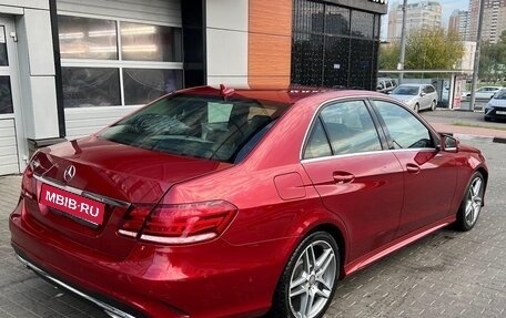 Mercedes-Benz E-Класс, 2014 год, 2 000 000 рублей, 3 фотография