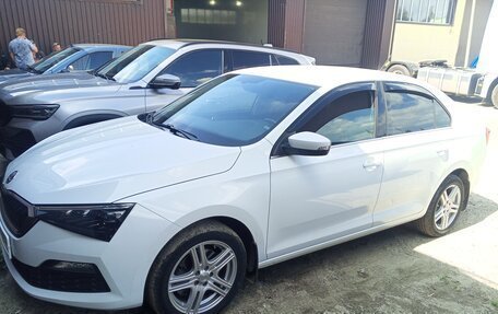 Skoda Rapid II, 2021 год, 1 850 000 рублей, 2 фотография