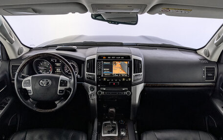 Toyota Land Cruiser 200, 2014 год, 3 750 000 рублей, 14 фотография