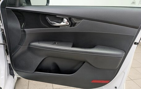 KIA Cerato IV, 2020 год, 1 825 000 рублей, 14 фотография