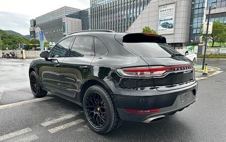 Porsche Macan I рестайлинг, 2022 год, 4 300 975 рублей, 6 фотография