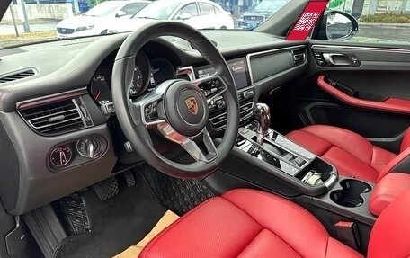Porsche Macan I рестайлинг, 2022 год, 4 300 975 рублей, 10 фотография