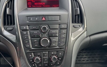 Opel Astra J, 2013 год, 890 000 рублей, 8 фотография