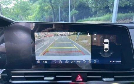 Hyundai Elantra, 2022 год, 1 380 000 рублей, 10 фотография