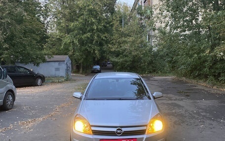 Opel Astra H, 2005 год, 479 999 рублей, 2 фотография