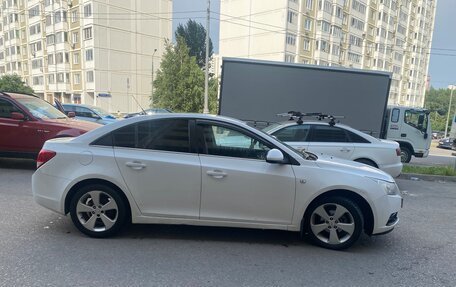 Chevrolet Cruze II, 2012 год, 725 000 рублей, 4 фотография