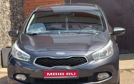 KIA cee'd III, 2013 год, 1 390 000 рублей, 1 фотография