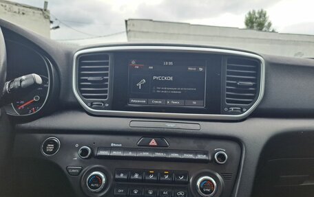 KIA Sportage IV рестайлинг, 2019 год, 2 049 000 рублей, 15 фотография
