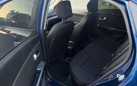 KIA Rio III рестайлинг, 2015 год, 810 000 рублей, 14 фотография